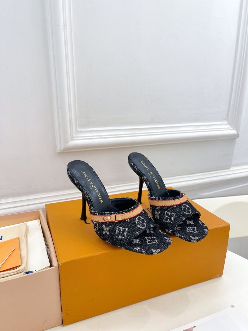 Louis Vuitton Slippers